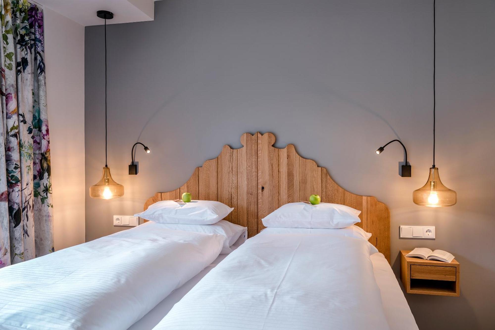 Hotel Stäfeli Lech am Arlberg Zimmer foto