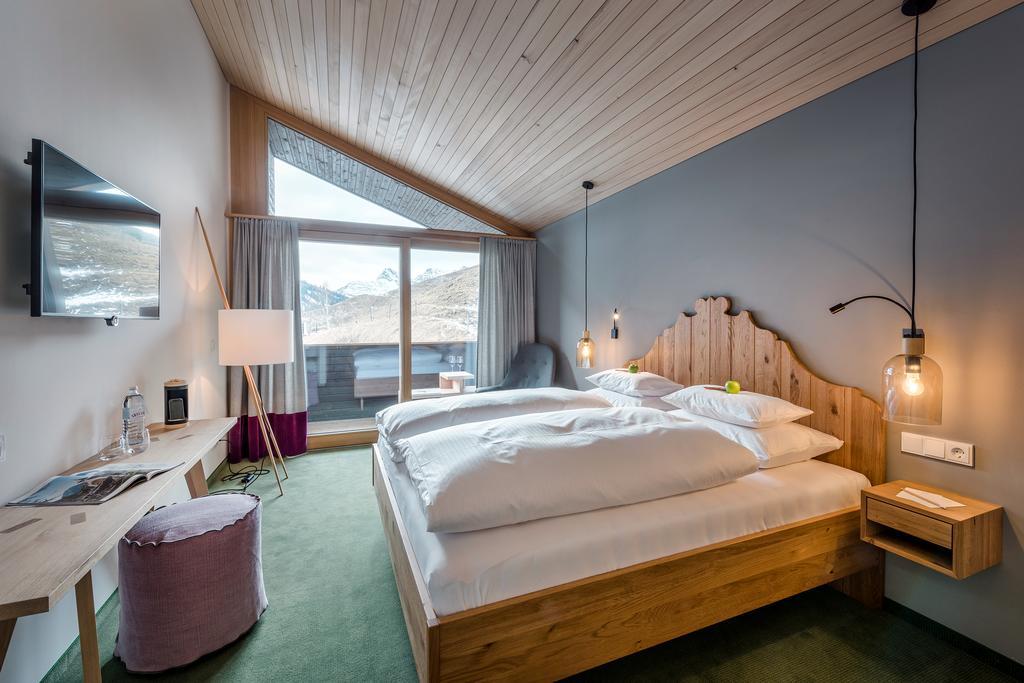 Hotel Stäfeli Lech am Arlberg Exterior foto